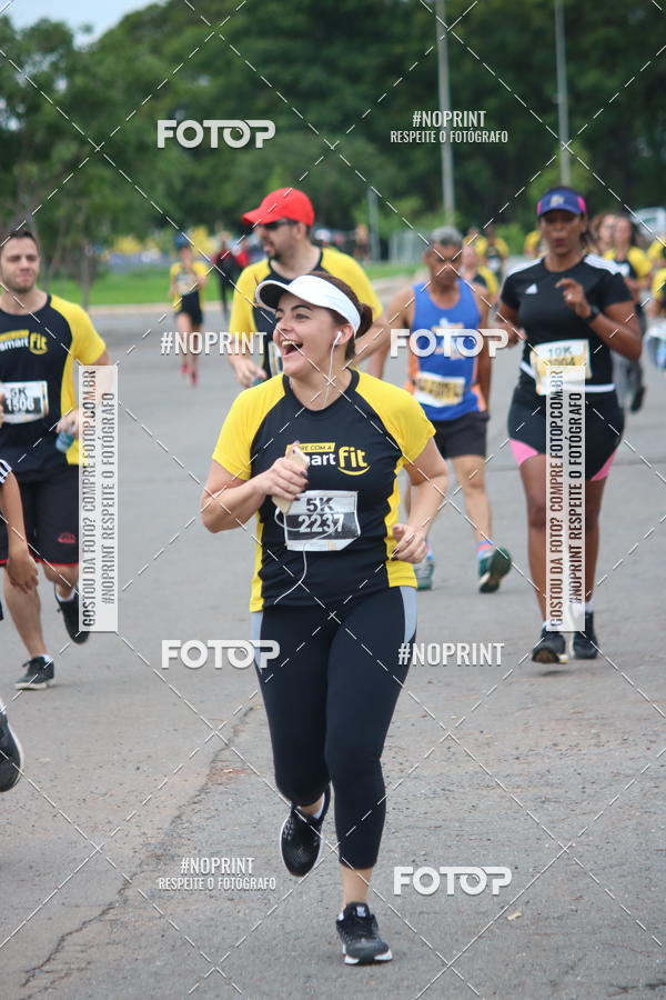 Buy your photos of the eventCorra com a Smart Fit on Fotop