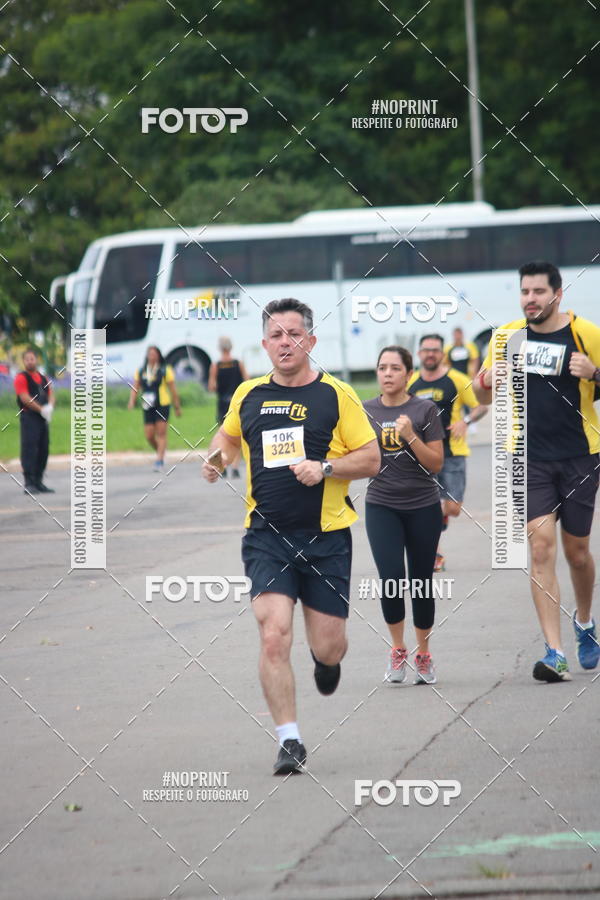 Buy your photos of the eventCorra com a Smart Fit on Fotop