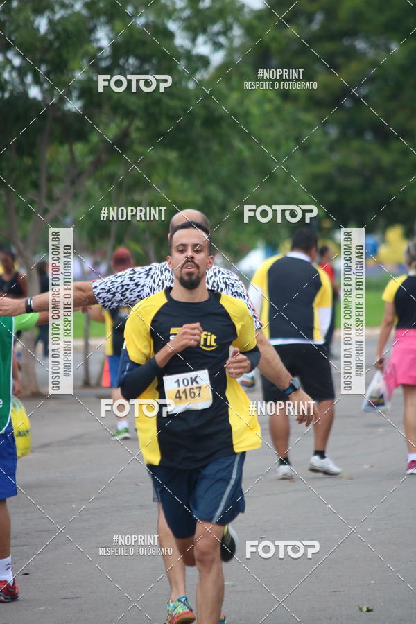 Buy your photos of the eventCorra com a Smart Fit on Fotop