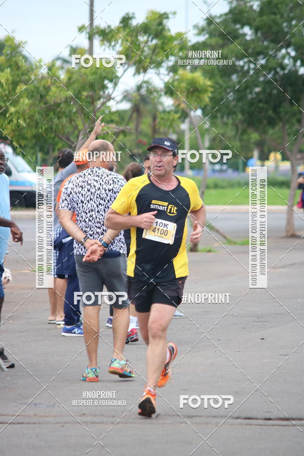 Buy your photos of the eventCorra com a Smart Fit on Fotop