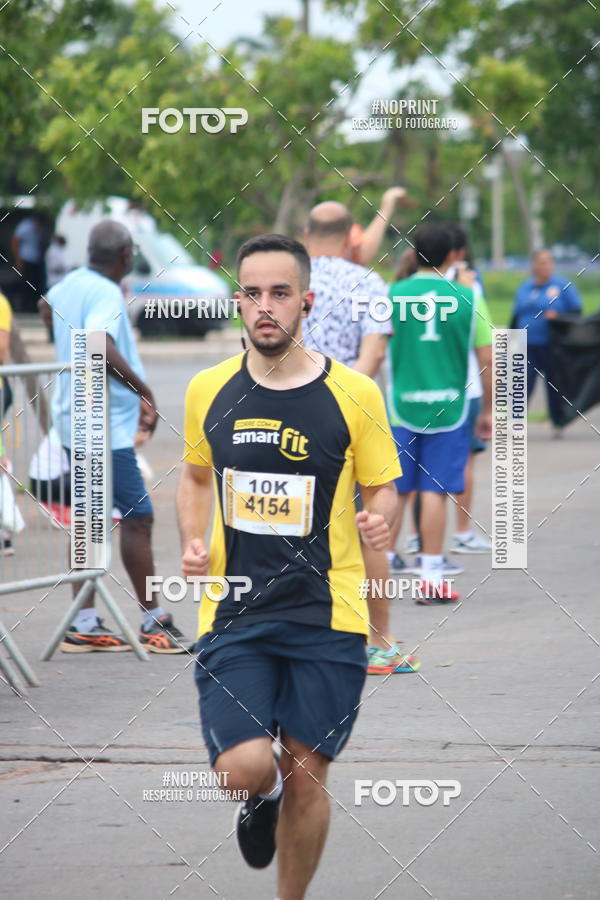 Buy your photos of the eventCorra com a Smart Fit on Fotop