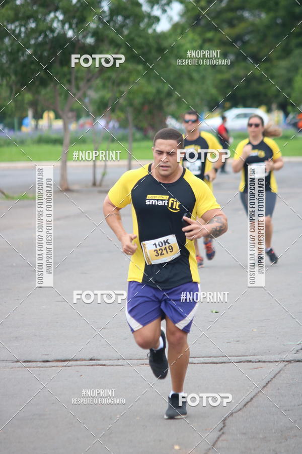 Buy your photos of the eventCorra com a Smart Fit on Fotop