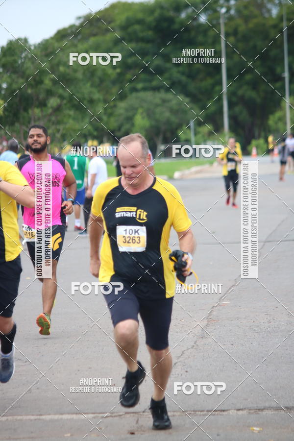 Buy your photos of the eventCorra com a Smart Fit on Fotop