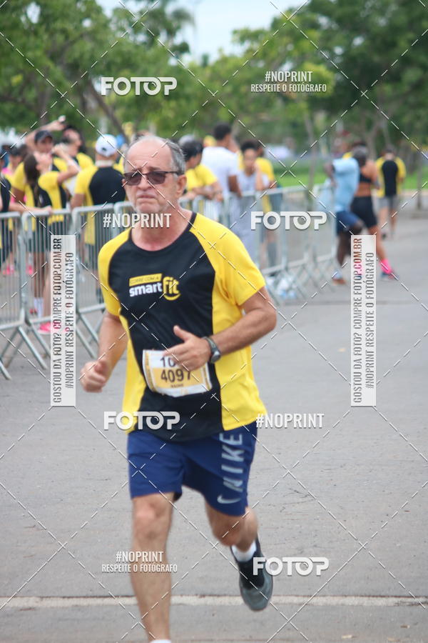 Buy your photos of the eventCorra com a Smart Fit on Fotop