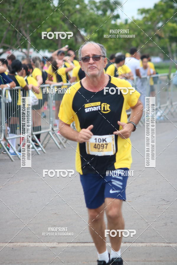 Buy your photos of the eventCorra com a Smart Fit on Fotop