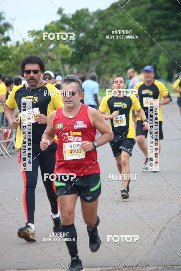 Buy your photos of the eventCorra com a Smart Fit on Fotop