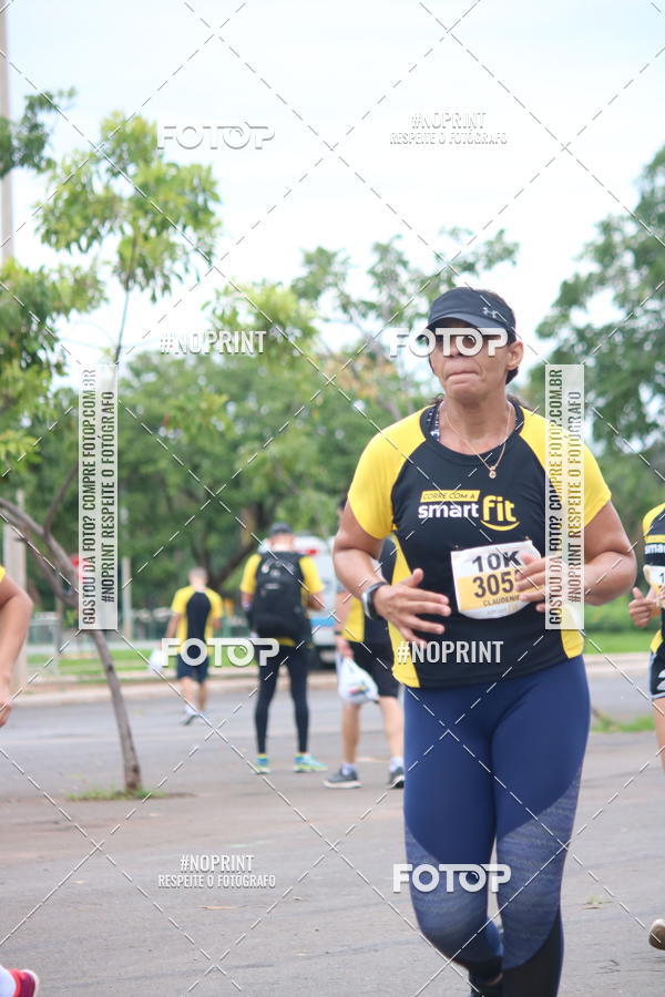 Buy your photos of the eventCorra com a Smart Fit on Fotop