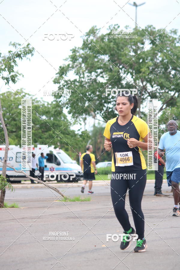 Buy your photos of the eventCorra com a Smart Fit on Fotop