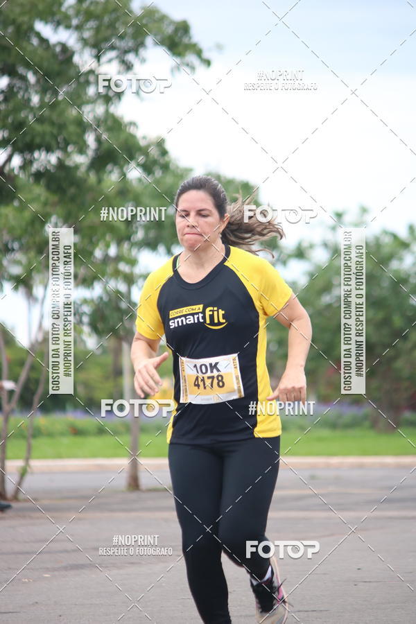 Buy your photos of the eventCorra com a Smart Fit on Fotop