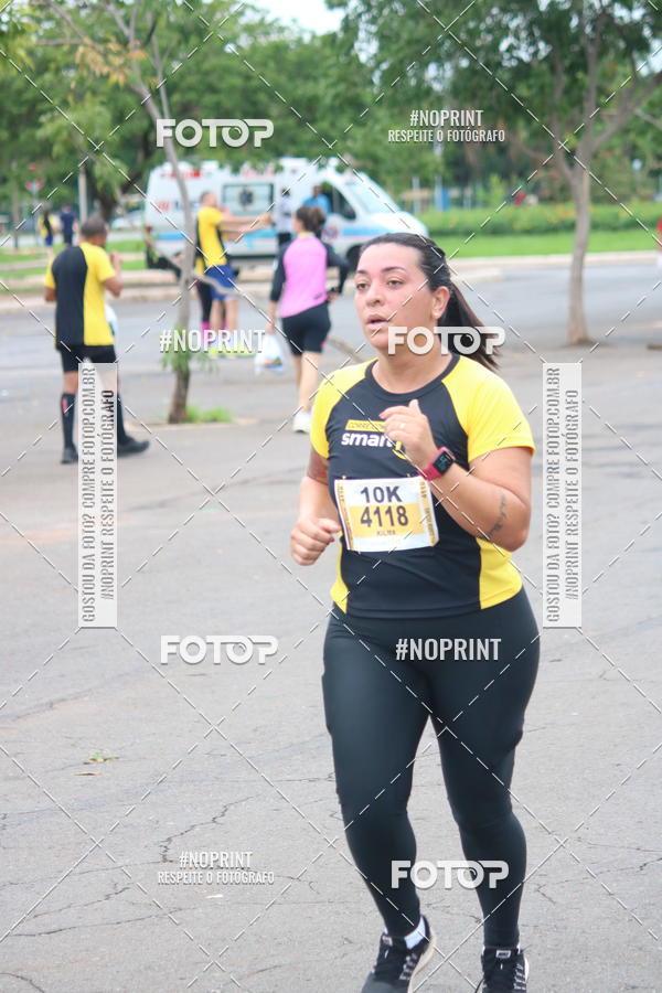 Buy your photos of the eventCorra com a Smart Fit on Fotop