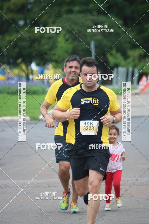 Buy your photos of the eventCorra com a Smart Fit on Fotop