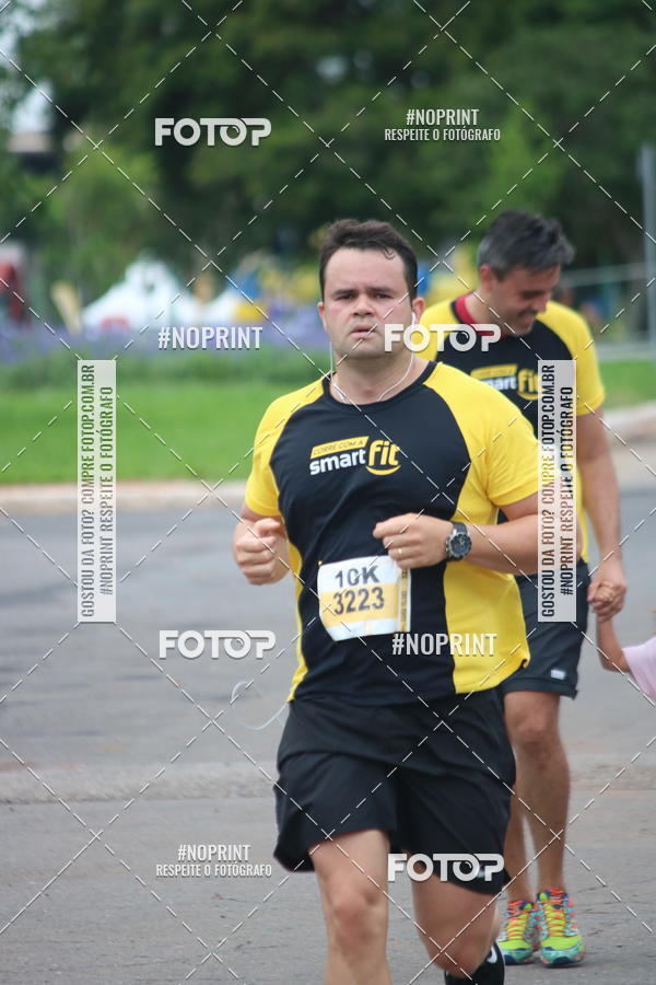 Buy your photos of the eventCorra com a Smart Fit on Fotop