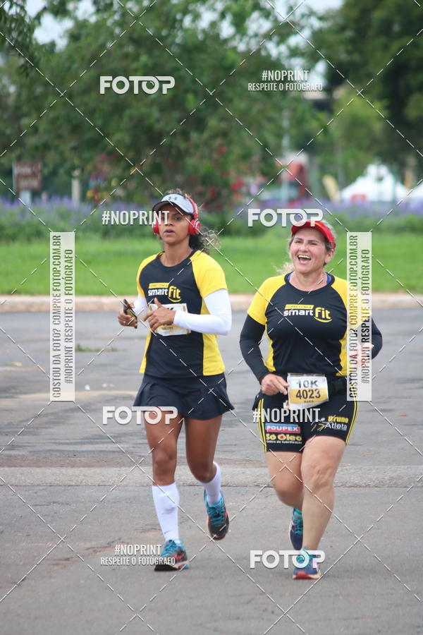 Buy your photos of the eventCorra com a Smart Fit on Fotop