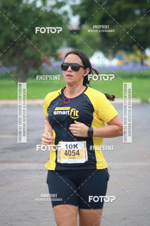 Buy your photos of the eventCorra com a Smart Fit on Fotop