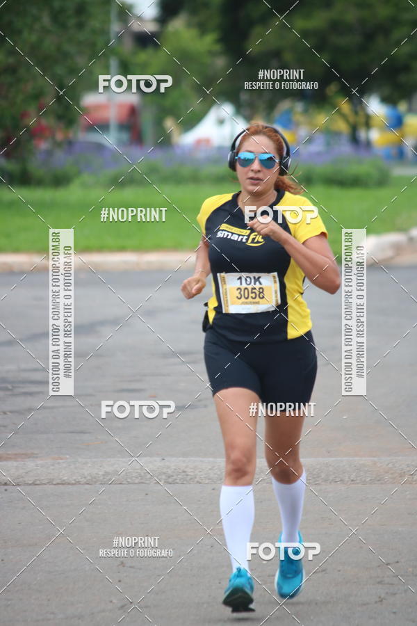 Buy your photos of the eventCorra com a Smart Fit on Fotop