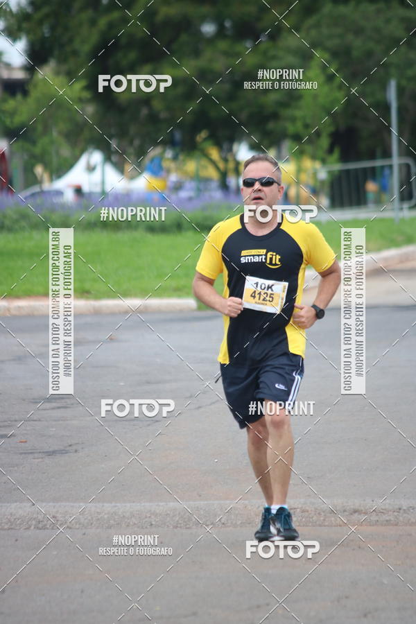 Buy your photos of the eventCorra com a Smart Fit on Fotop