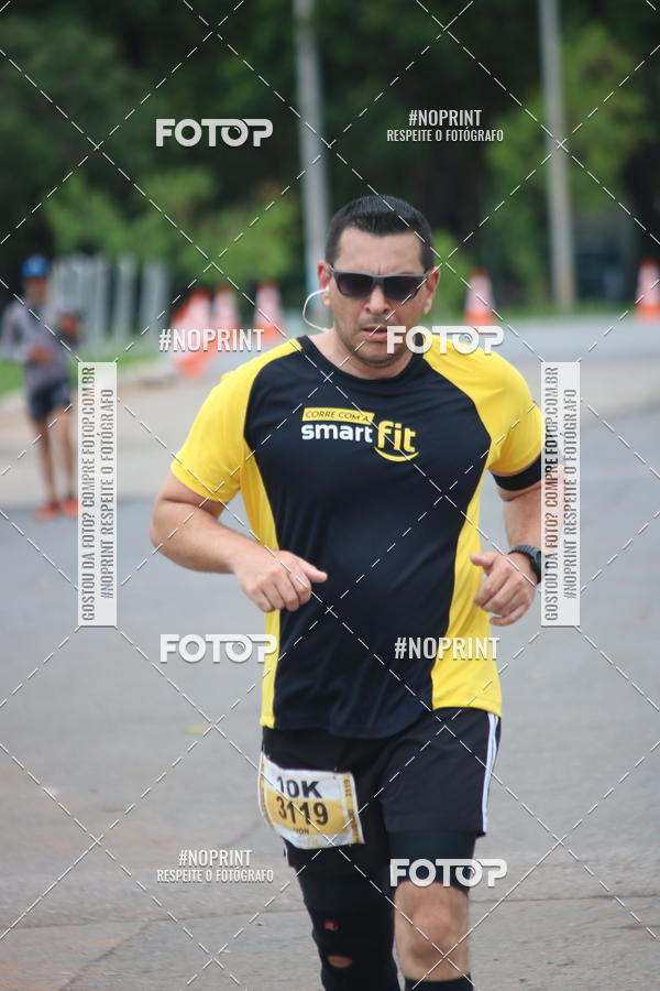 Buy your photos of the eventCorra com a Smart Fit on Fotop