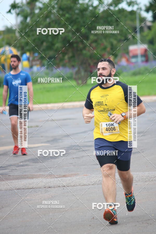 Buy your photos of the eventCorra com a Smart Fit on Fotop