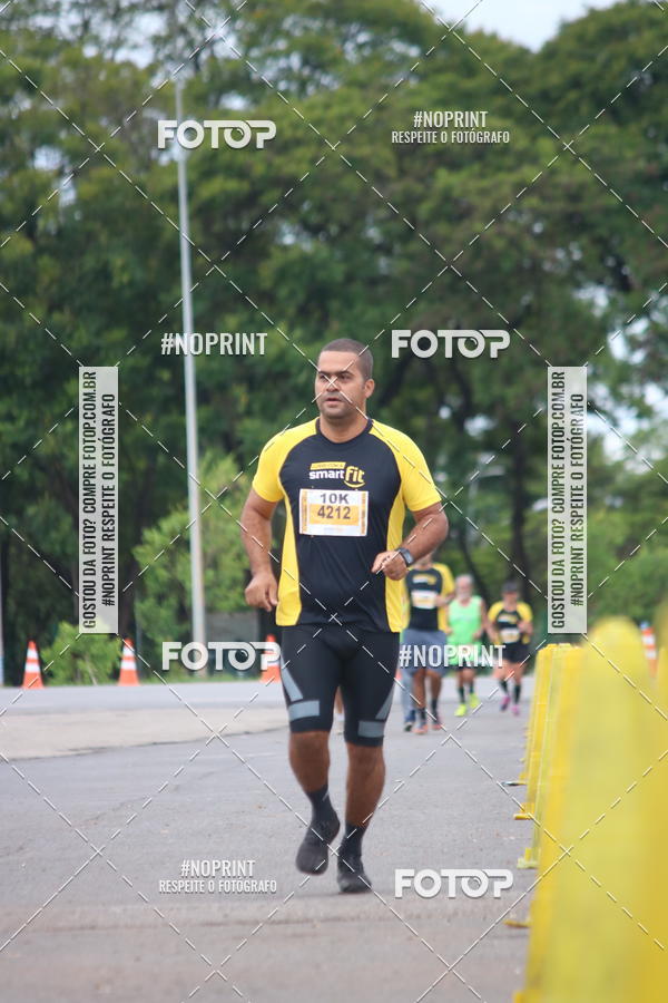 Buy your photos of the eventCorra com a Smart Fit on Fotop