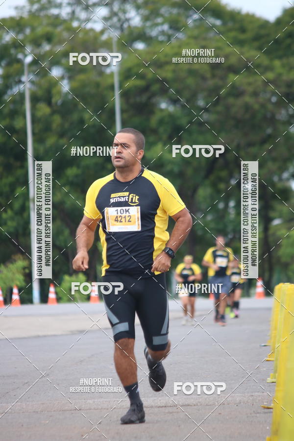 Buy your photos of the eventCorra com a Smart Fit on Fotop