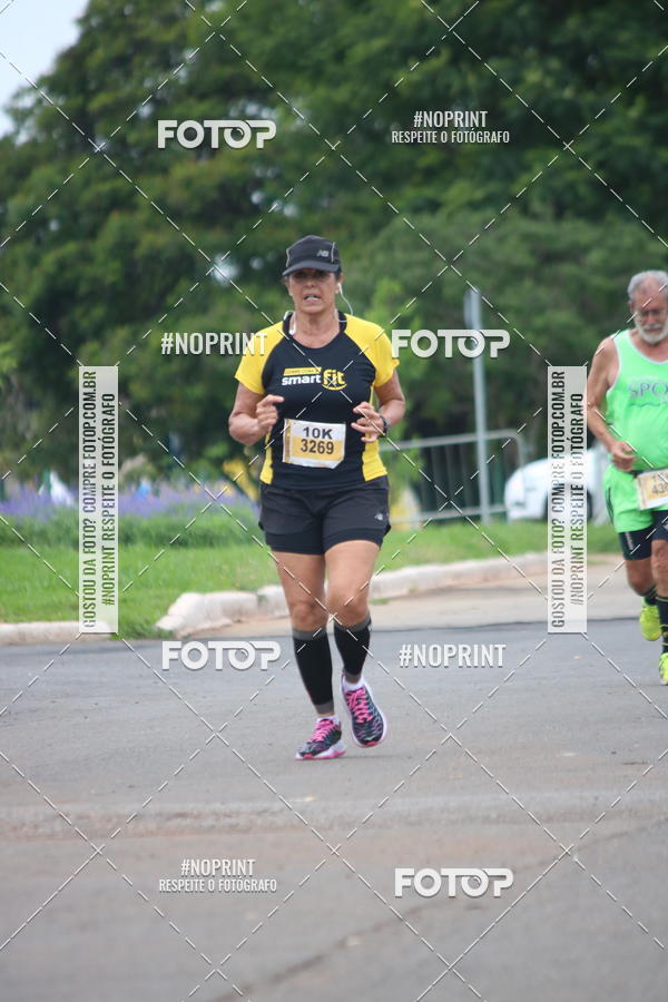 Buy your photos of the eventCorra com a Smart Fit on Fotop