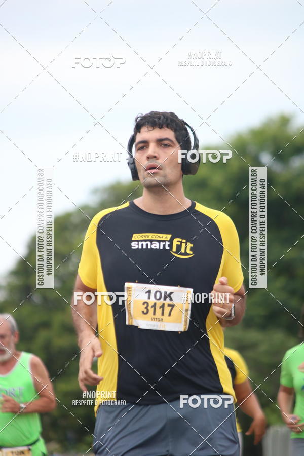 Buy your photos of the eventCorra com a Smart Fit on Fotop