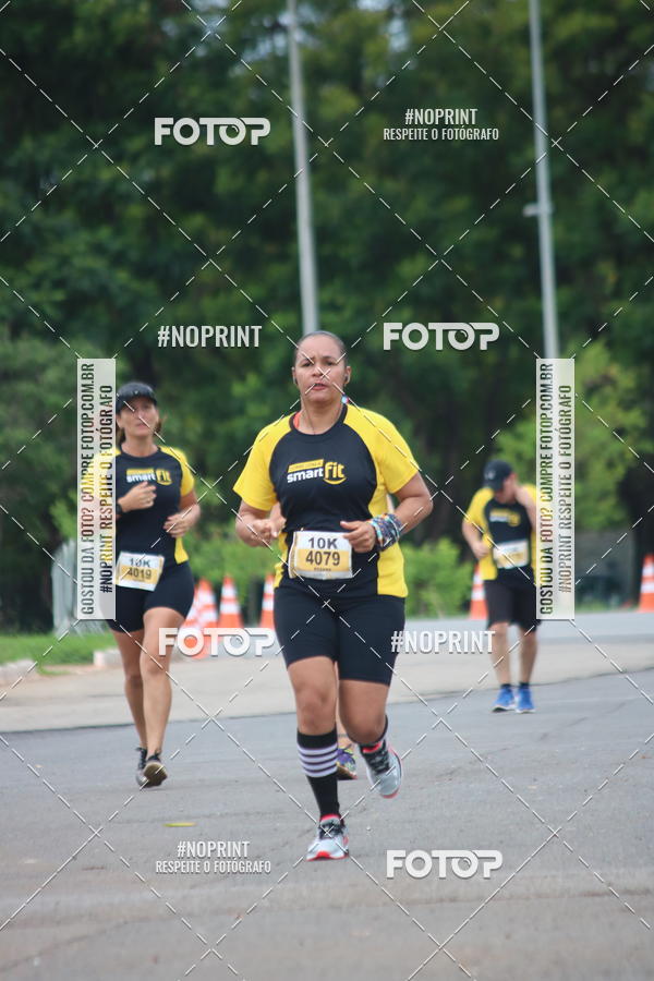 Buy your photos of the eventCorra com a Smart Fit on Fotop