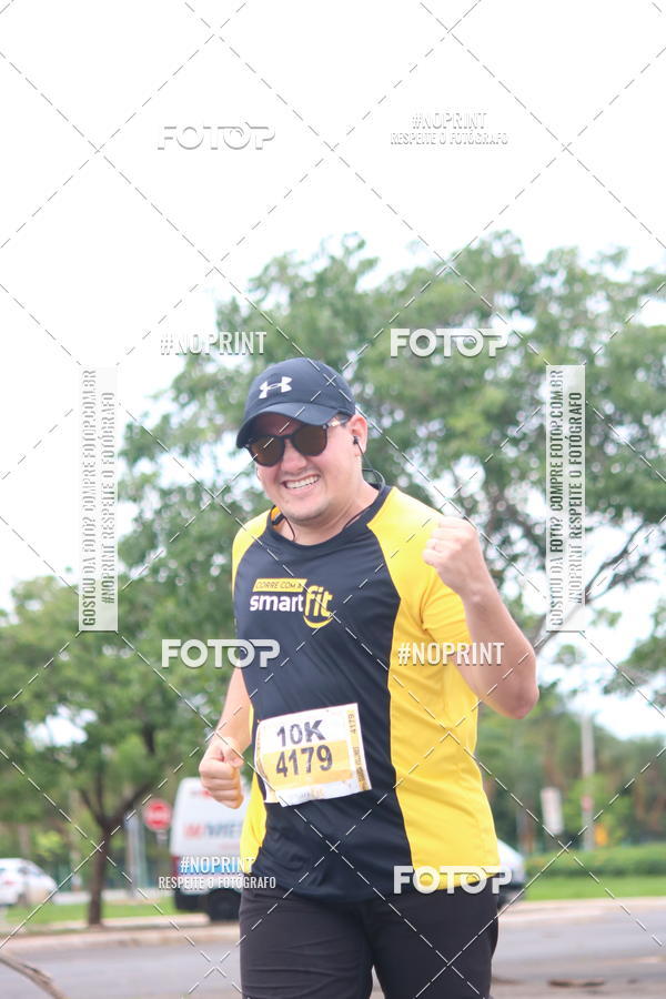 Buy your photos of the eventCorra com a Smart Fit on Fotop