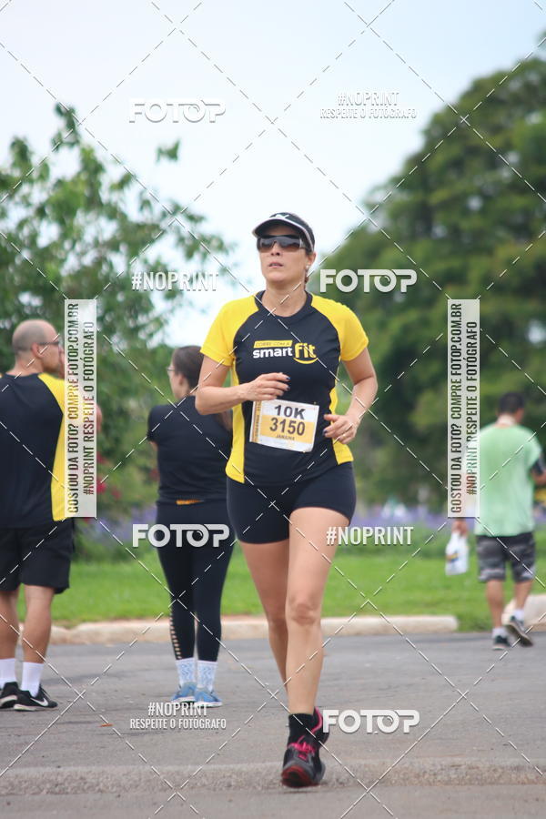 Buy your photos of the eventCorra com a Smart Fit on Fotop