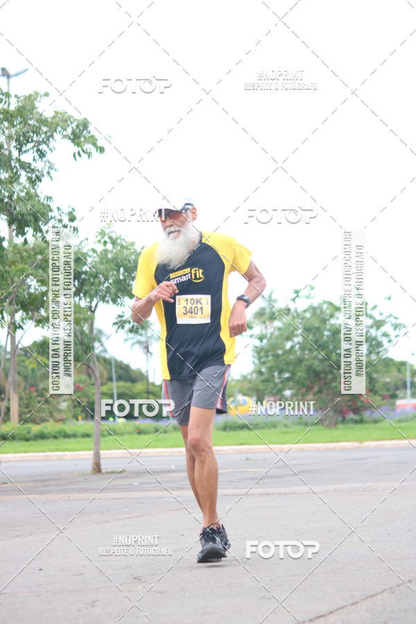 Buy your photos of the eventCorra com a Smart Fit on Fotop