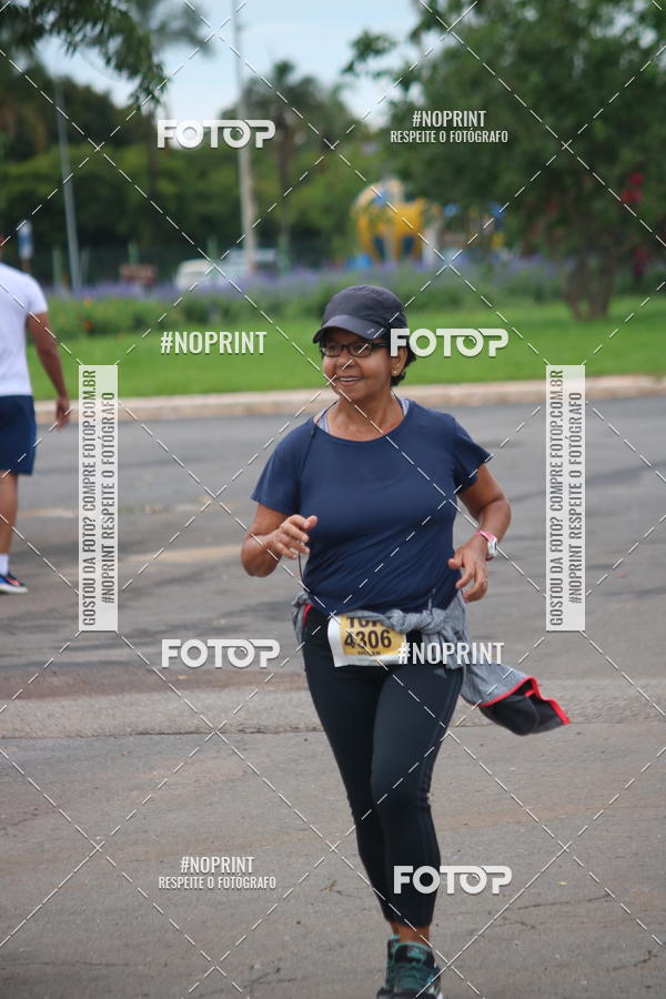 Buy your photos of the eventCorra com a Smart Fit on Fotop