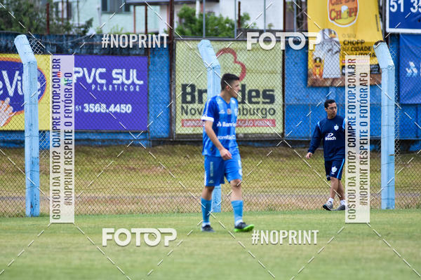 Buy your photos of the eventESTADUAL GAUCH�O SUB-15 ESPORTE CLUBE NOVO HAMBURGO X JUVENTUDE on Fotop