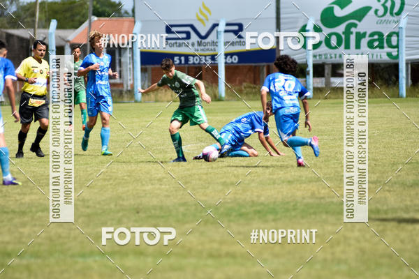 Buy your photos of the eventESTADUAL GAUCH�O SUB-15 ESPORTE CLUBE NOVO HAMBURGO X JUVENTUDE on Fotop