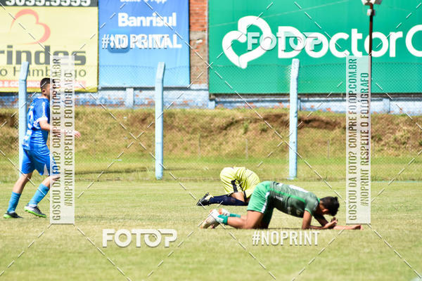 Buy your photos of the eventESTADUAL GAUCH�O SUB-15 ESPORTE CLUBE NOVO HAMBURGO X JUVENTUDE on Fotop