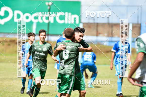 Buy your photos of the eventESTADUAL GAUCH�O SUB-15 ESPORTE CLUBE NOVO HAMBURGO X JUVENTUDE on Fotop
