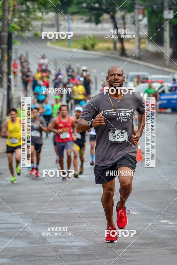 Acquista le foto dell'eventoSantander Track&Field Run Series - Shopping da Bahia in Fotop