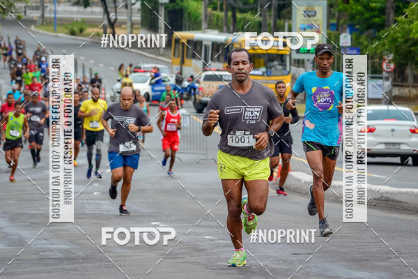 Acquista le foto dell'eventoSantander Track&Field Run Series - Shopping da Bahia in Fotop