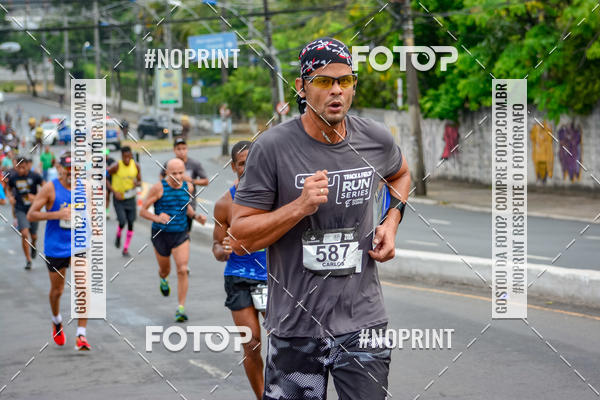 Compre as suas fotos do eventoSantander Track&Field Run Series - Shopping da Bahia no Fotop