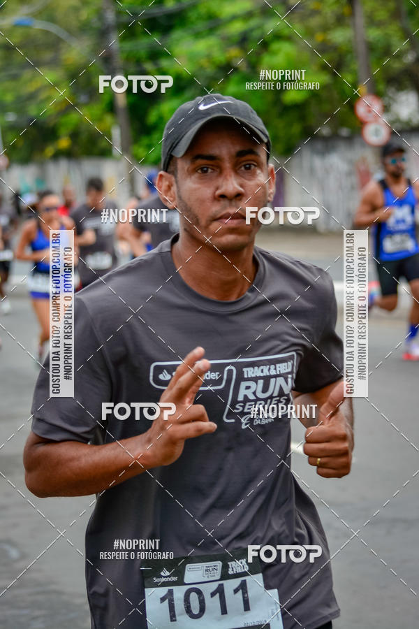Acquista le foto dell'eventoSantander Track&Field Run Series - Shopping da Bahia in Fotop