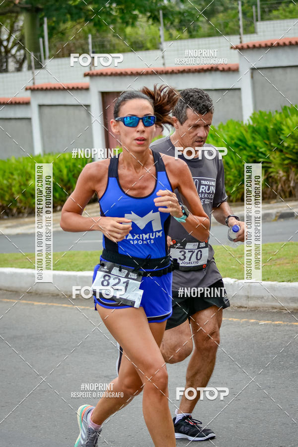 Acquista le foto dell'eventoSantander Track&Field Run Series - Shopping da Bahia in Fotop