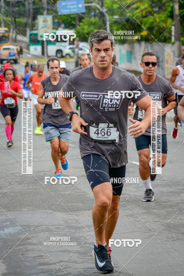 Acquista le foto dell'eventoSantander Track&Field Run Series - Shopping da Bahia in Fotop
