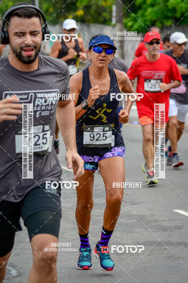 Acquista le foto dell'eventoSantander Track&Field Run Series - Shopping da Bahia in Fotop