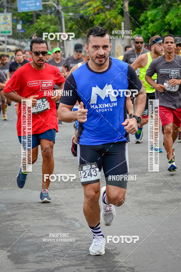 Acquista le foto dell'eventoSantander Track&Field Run Series - Shopping da Bahia in Fotop