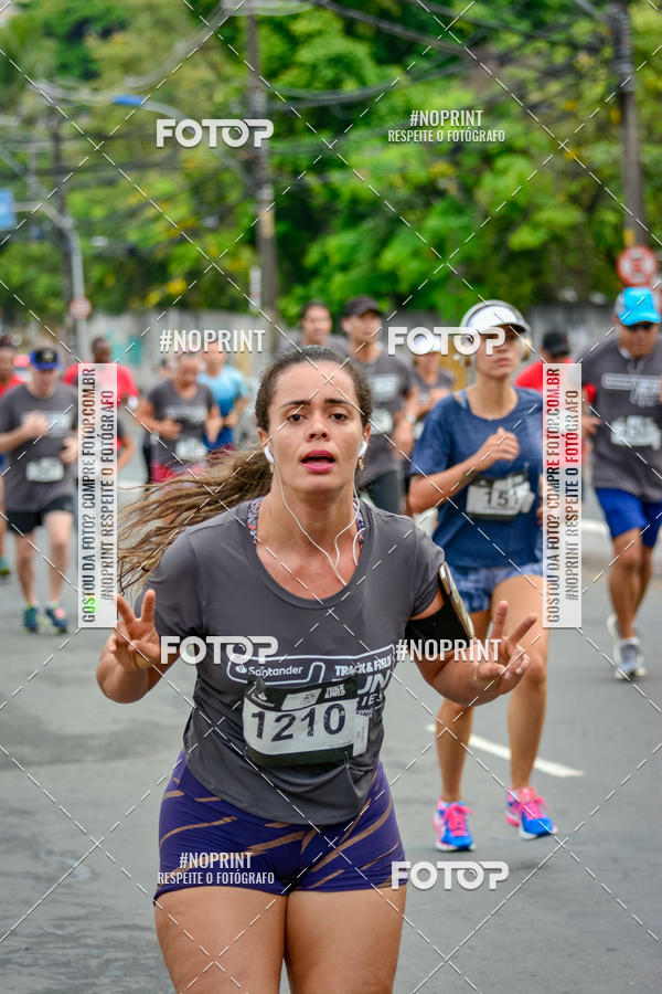 Acquista le foto dell'eventoSantander Track&Field Run Series - Shopping da Bahia in Fotop