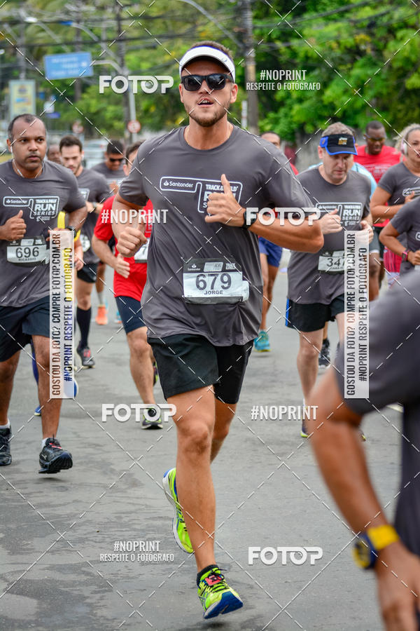 Buy your photos of the eventSantander Track&Field Run Series - Shopping da Bahia on Fotop