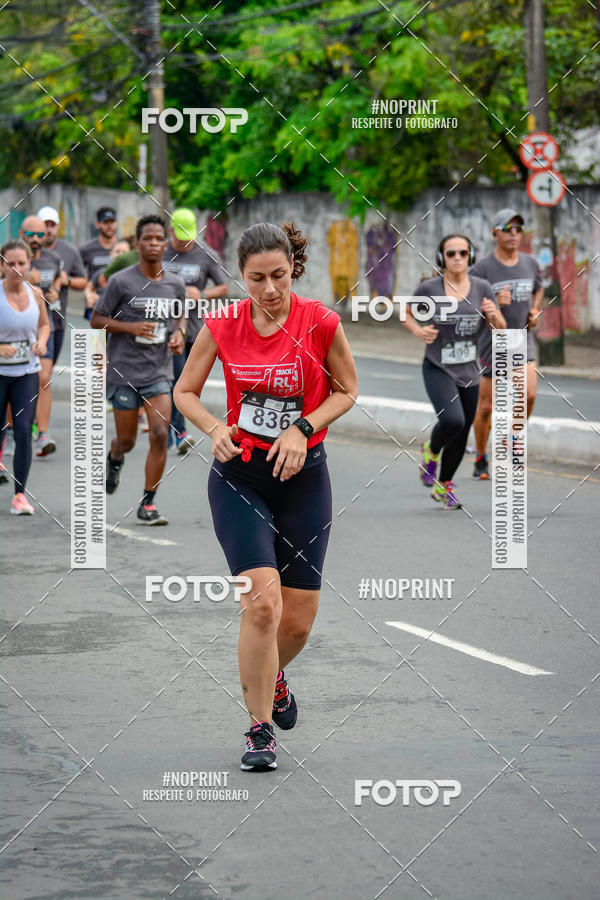Buy your photos of the eventSantander Track&Field Run Series - Shopping da Bahia on Fotop