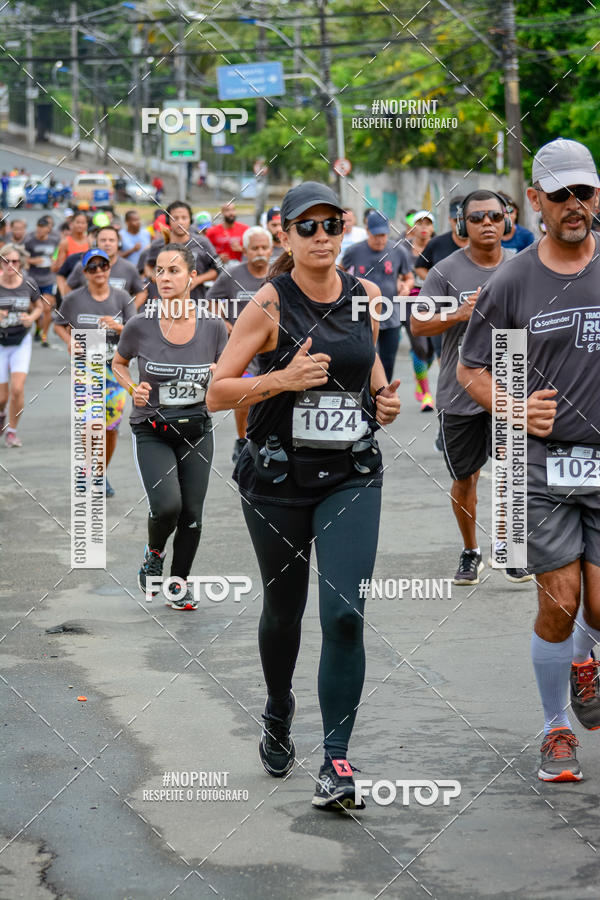 Buy your photos of the eventSantander Track&Field Run Series - Shopping da Bahia on Fotop