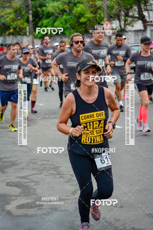 Buy your photos of the eventSantander Track&Field Run Series - Shopping da Bahia on Fotop