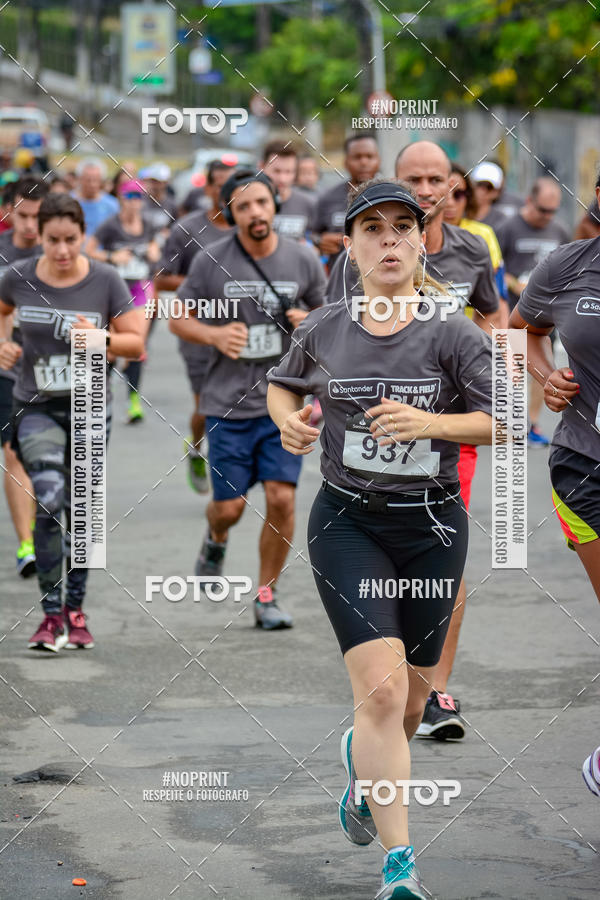 Buy your photos of the eventSantander Track&Field Run Series - Shopping da Bahia on Fotop