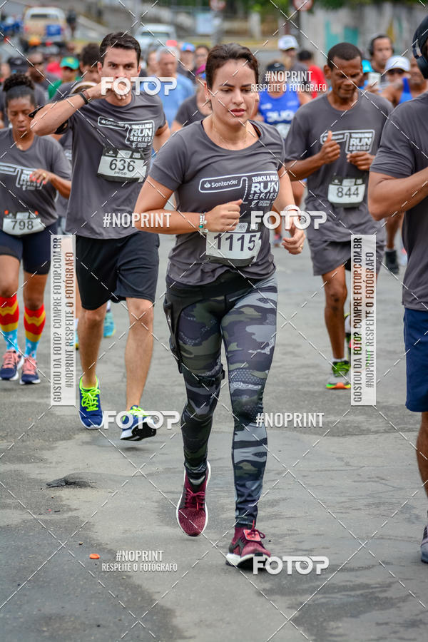 Buy your photos of the eventSantander Track&Field Run Series - Shopping da Bahia on Fotop
